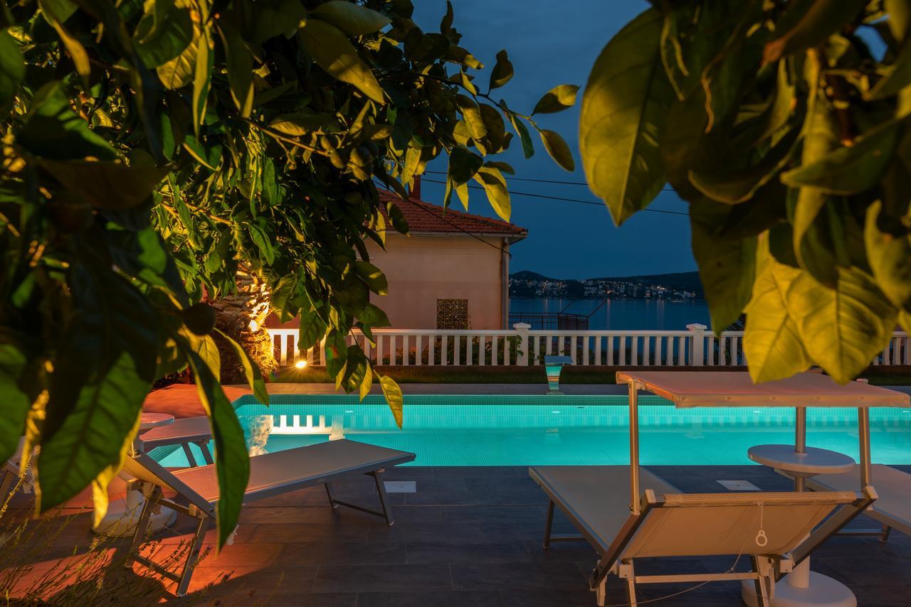 Villa Ana Trogir Eksteriør billede