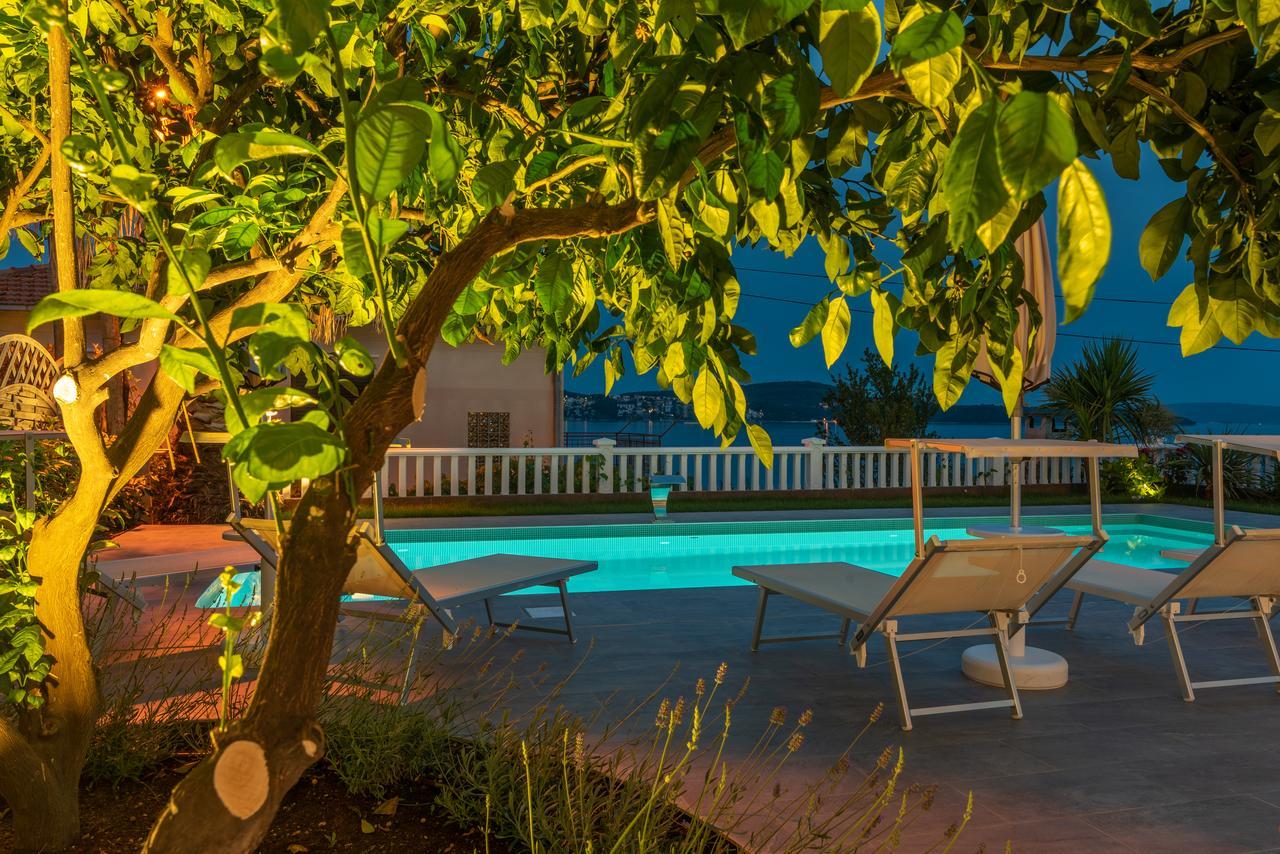 Villa Ana Trogir Eksteriør billede